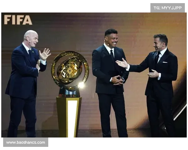 FIFA 紧急要求世俱杯球员隐藏证件以防伪造 FIFA 紧急要求世俱杯球员隐藏证件以防伪造